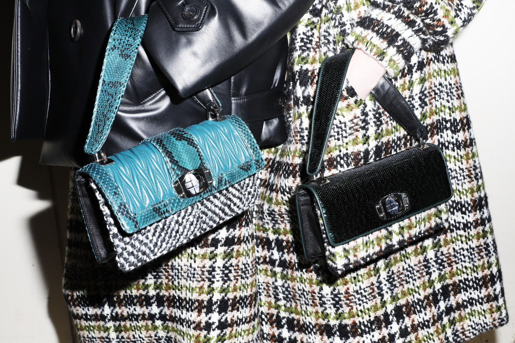Miu Miu Vintage - Avvenice Miu Miu Vintage - Avvenice